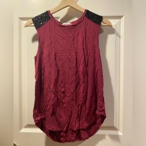 Old navy red tank